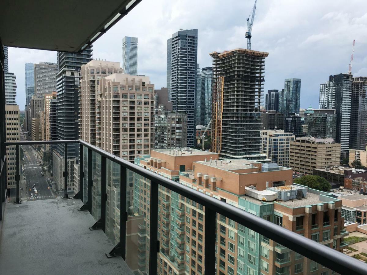 Altitude Suites Bay Street - Holiday Bonus - Free Parking Toronto Exterior foto